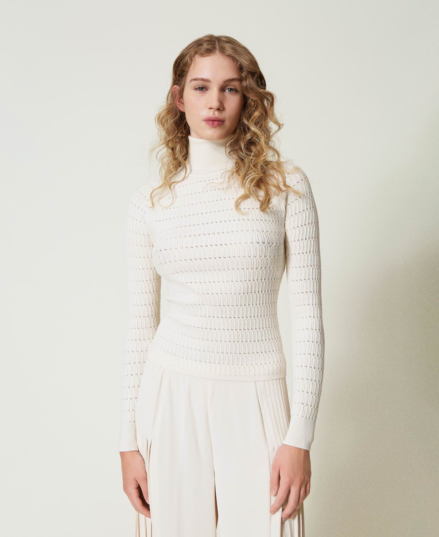 TURTLENECK - MADREPERLA