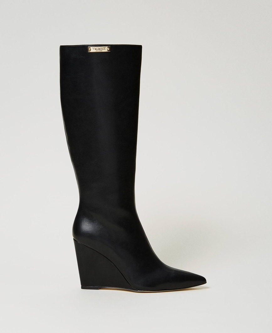 BOOTS - HAZELNUT