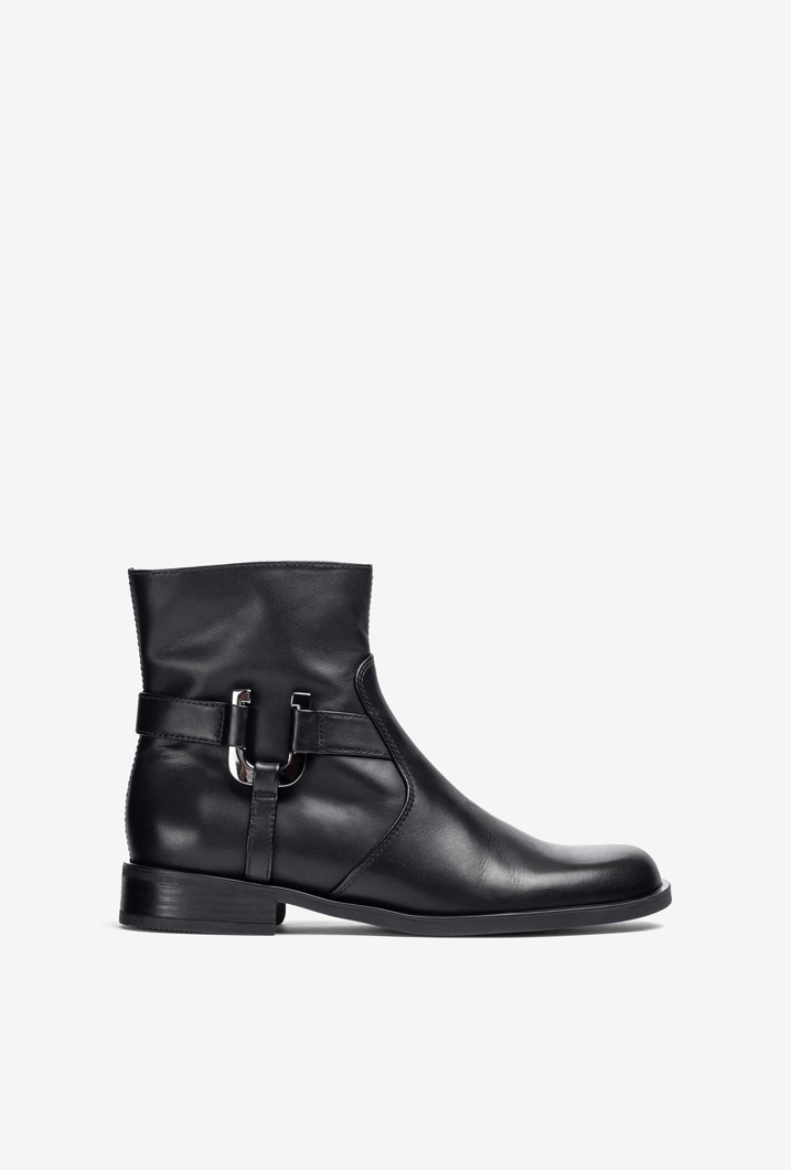 ANKLE BOOTS - BLACK