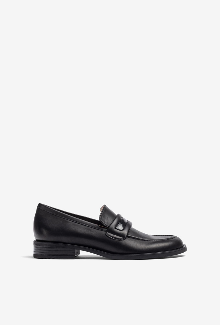 LOAFERS - BLACK