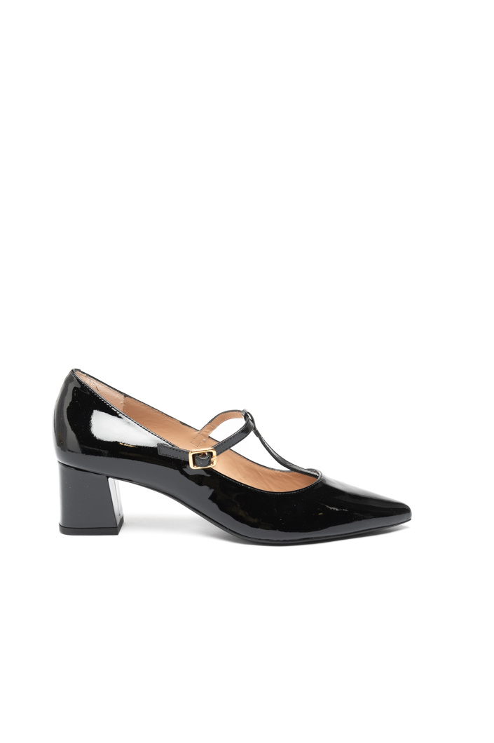 HIGH HEELS - BLACK