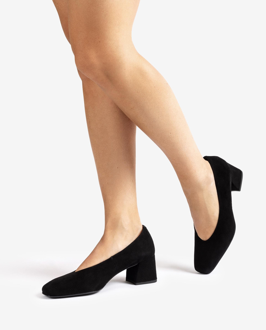 HIGH HEELS - BLACK