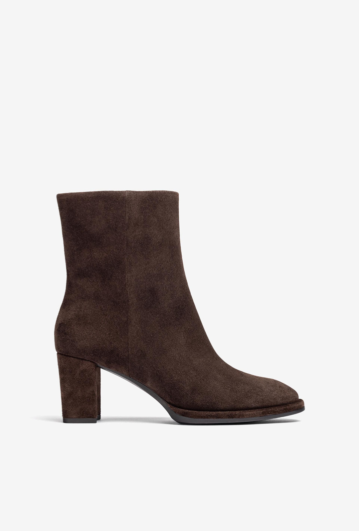 ANKLE BOOTS - BROWN