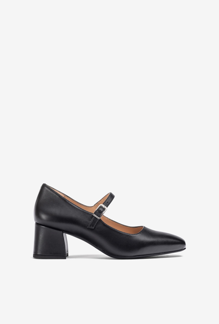 HIGH HEELS - BLACK