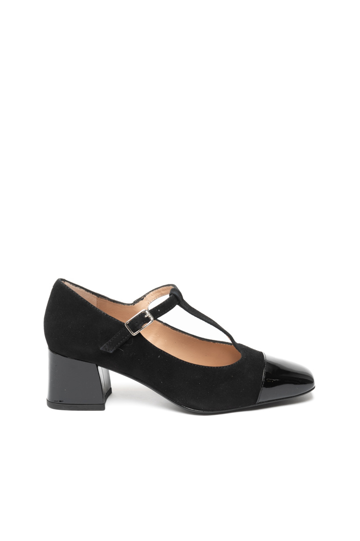 HIGH HEELS - BLACK