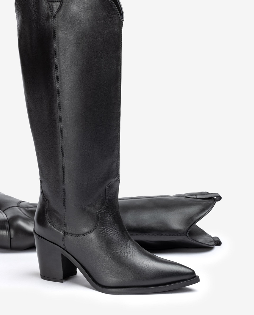 BOOTS - BLACK