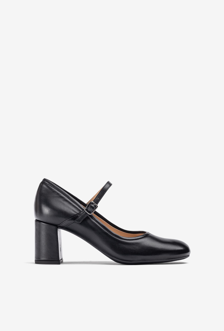 HIGH HEELS - BLACK
