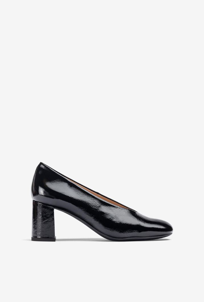 HIGH HEELS - BLACK