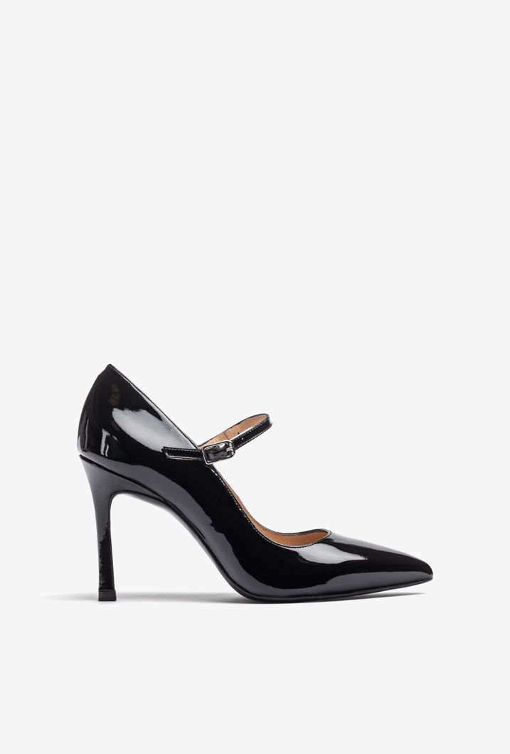 HIGH HEELS - BLACK