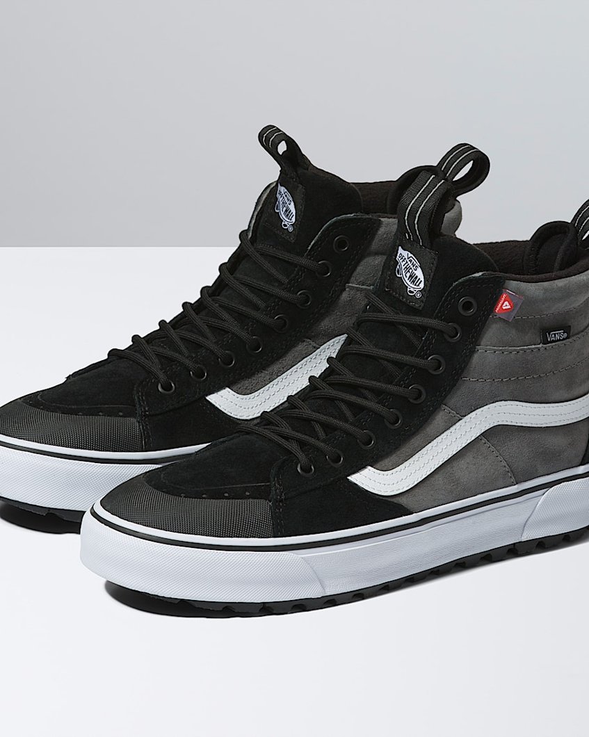 SNEAKERS - PEWTER/BLACK